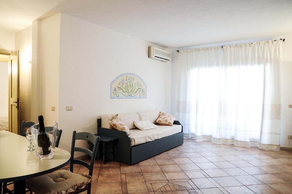 Elite Smeralda Room Porto Rotondo Extérieur photo