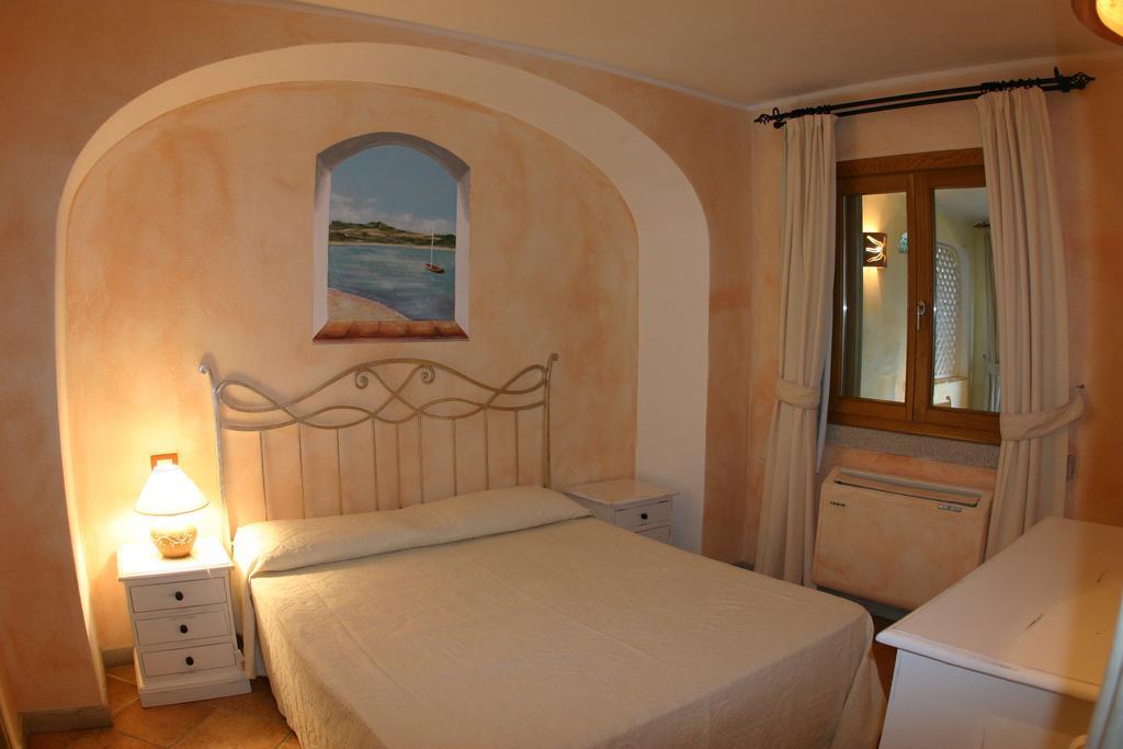 Elite Smeralda Room Porto Rotondo Chambre photo